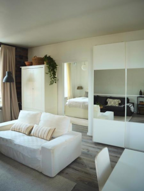 Hima Apartment Laivatalo with private parking